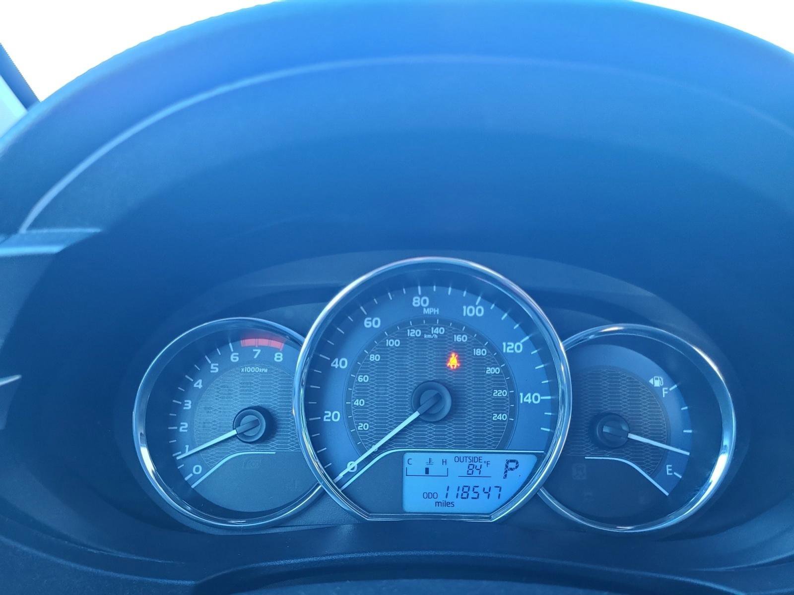 Used 2014 Toyota Corolla L image 13