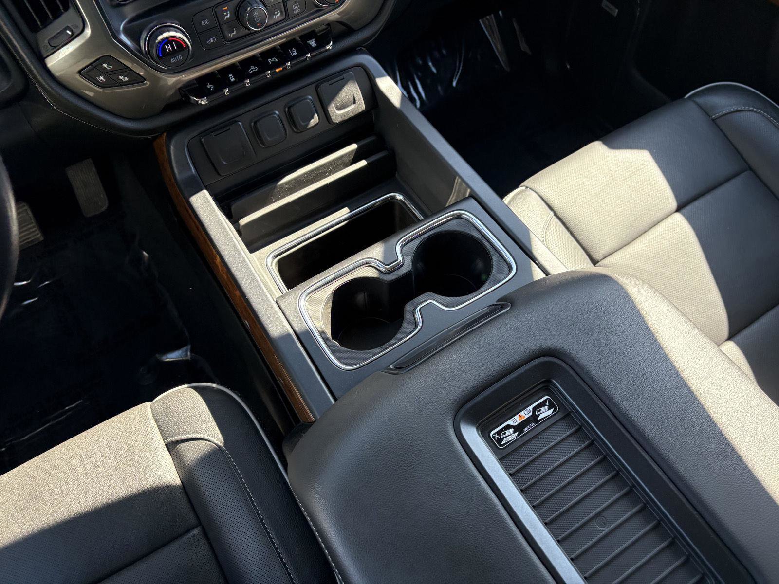 Used 2019 Chevrolet Silverado 3500 High Country image 15