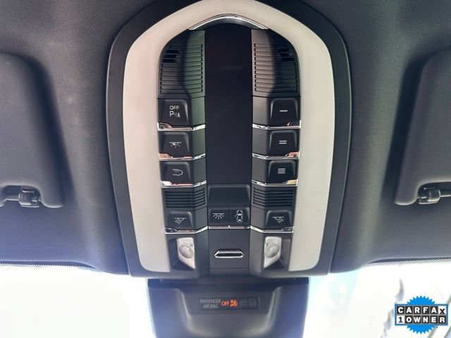 Used 2023 Porsche Macan S w/ Premium Package AWD/4WD image 18
