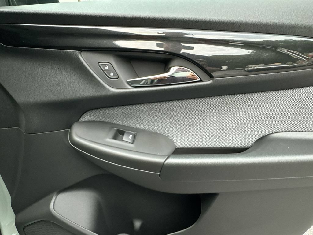 New 2026 Chevrolet TrailBlazer LT w/ Midnight Edition FWD image 32
