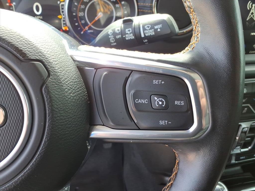 Used 2022 Jeep Wrangler Unlimited Sahara AWD/4WD image 26