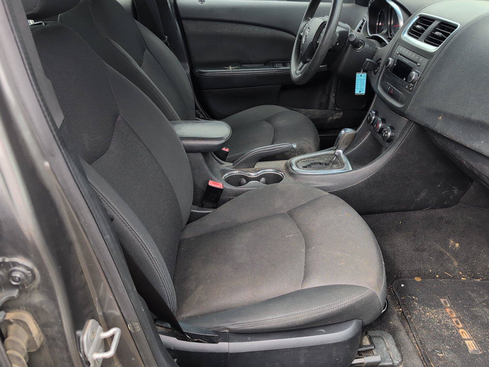 Used 2012 Dodge Avenger SE FWD image 37