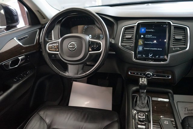 Used 2019 Volvo XC90 T5 Momentum w/ Protection Package image 11