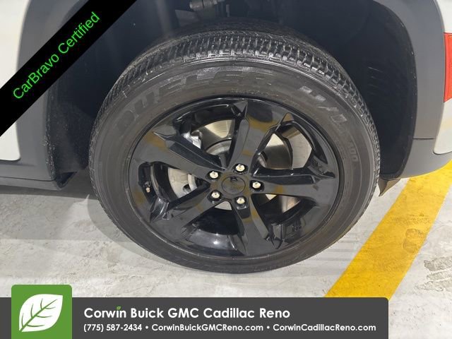 Used 2024 Jeep Grand Cherokee Altitude AWD/4WD image 41