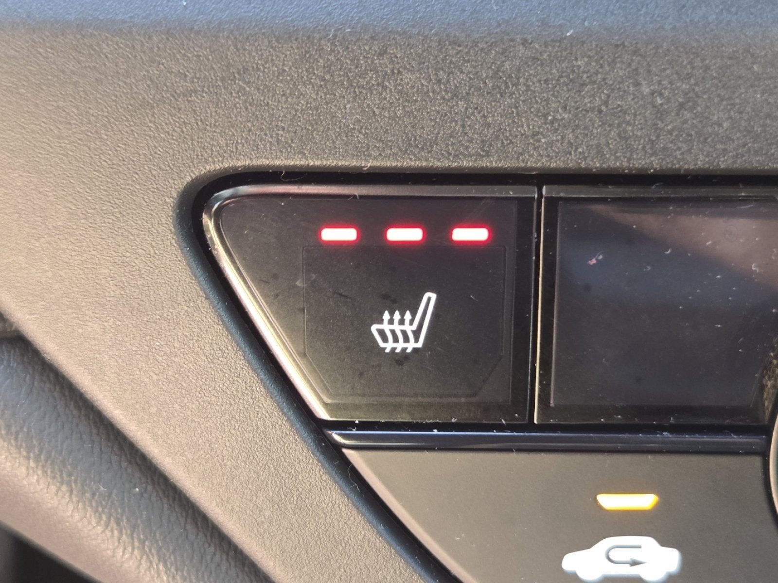 Certified 2025 Honda Accord SE image 6