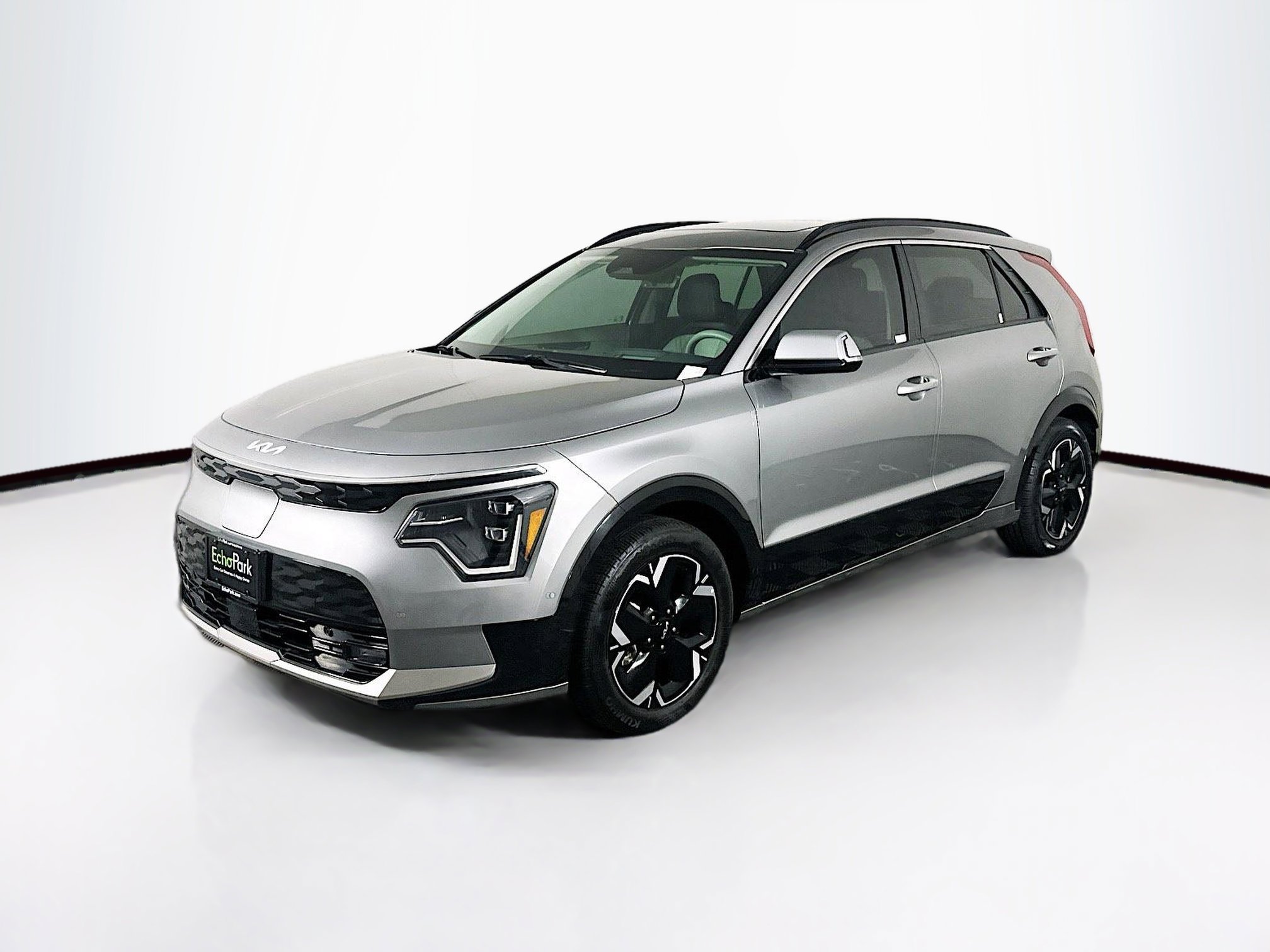 Used 2023 Kia Niro Wave image 3