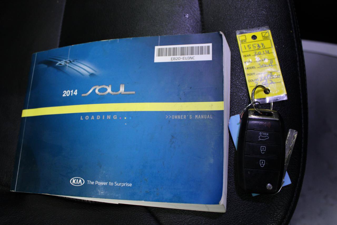 Used 2014 Kia Soul ! w/ Sun & Sound Package FWD image 49