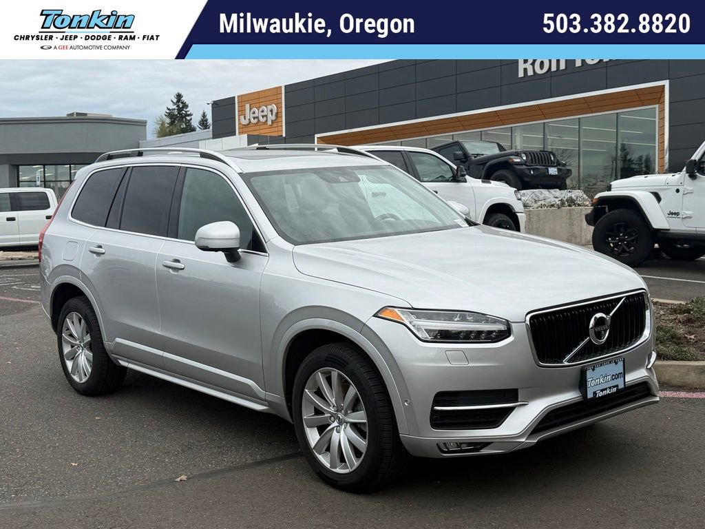 Used 2018 Volvo XC90 T6 Momentum w/ Convenience Package image 1