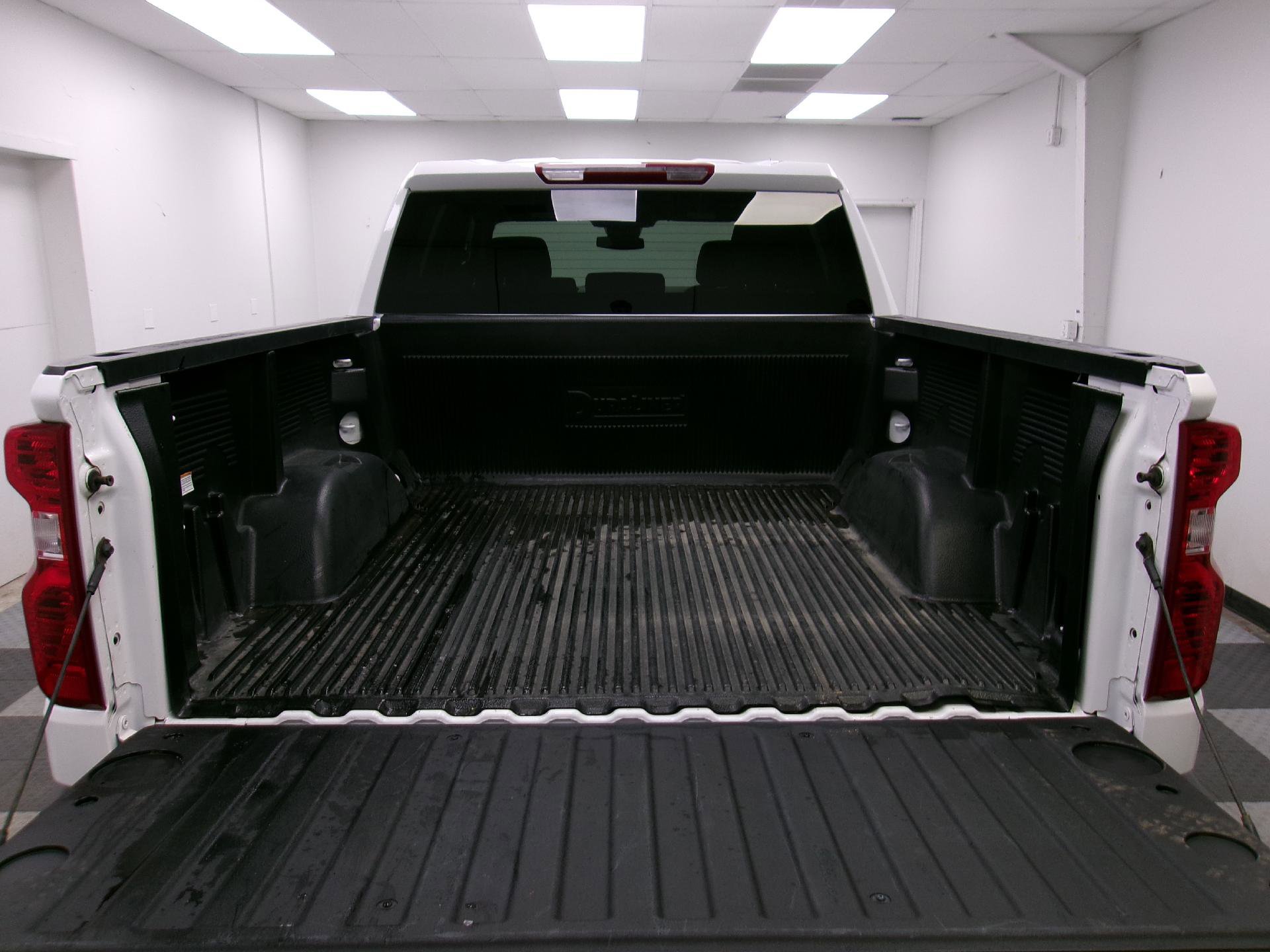 Certified 2025 Chevrolet Silverado 1500 LT w/ Work Truck Package image 10