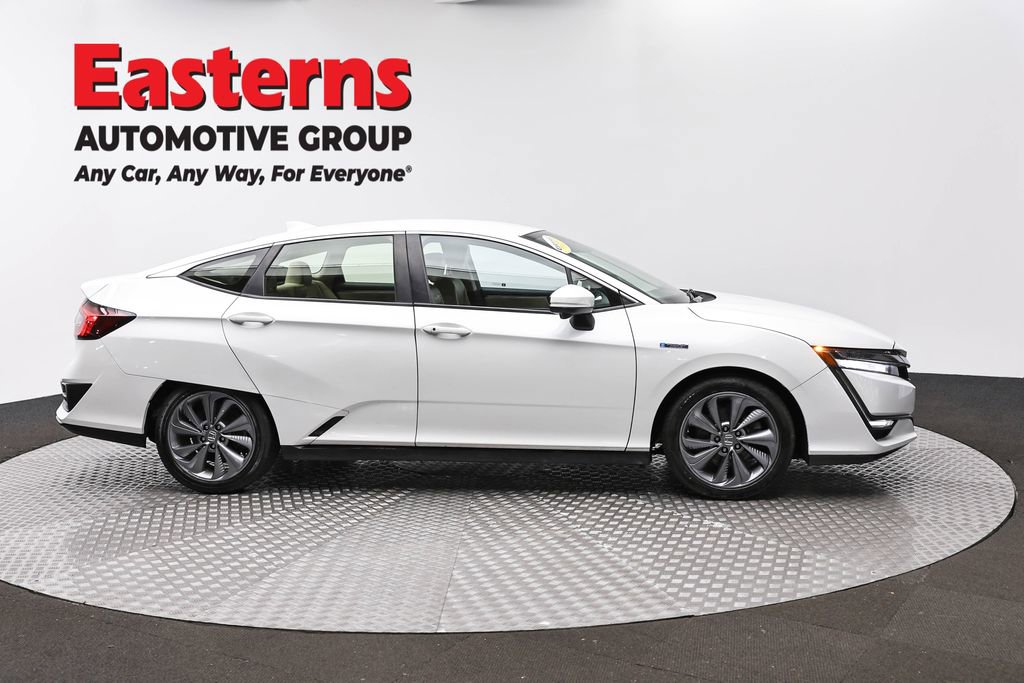 Used 2018 Honda Clarity Plug-In Hybrid image 4