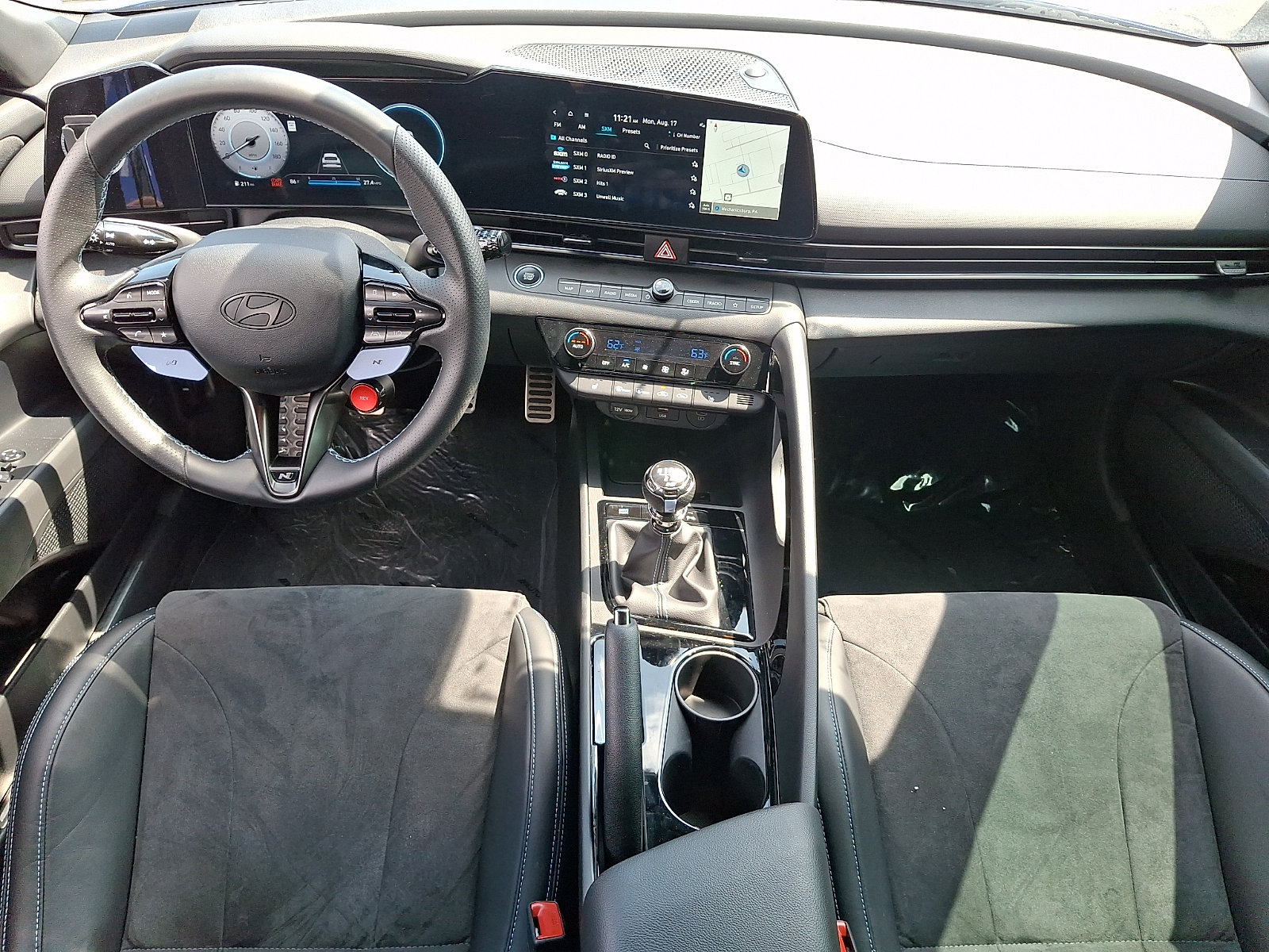 Used 2025 Hyundai Elantra N FWD image 12