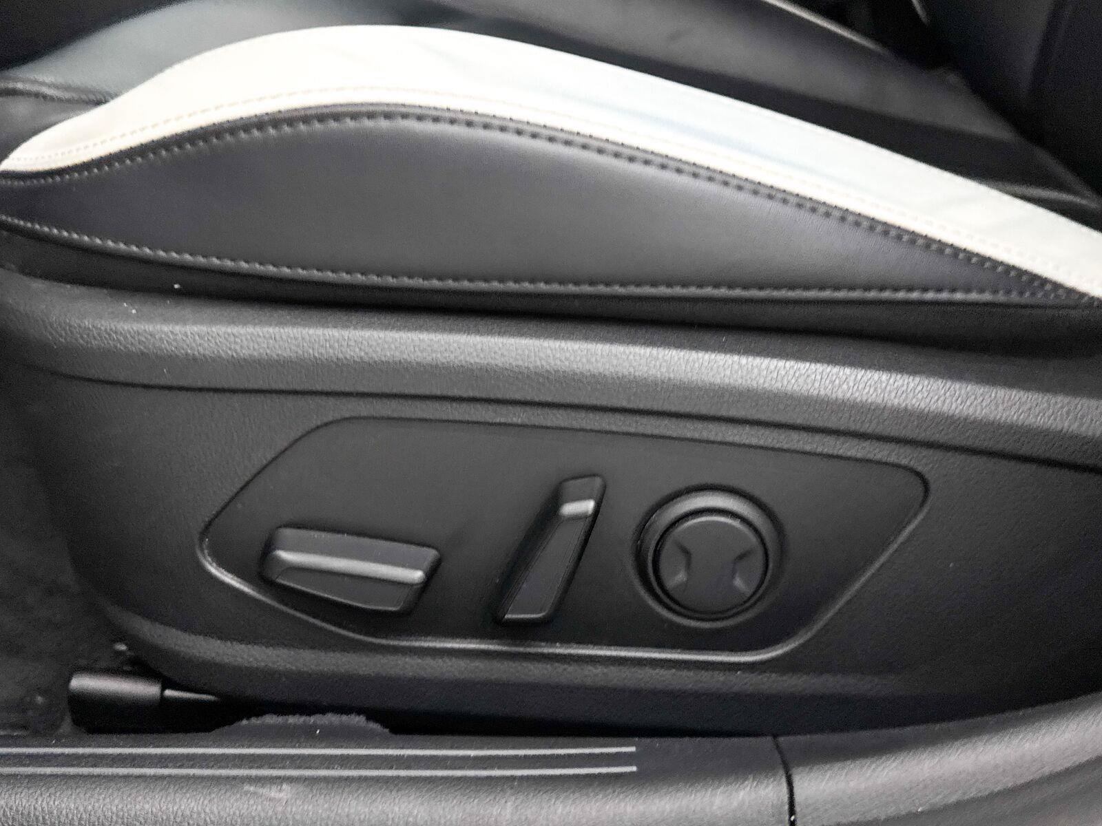Used 2025 Kia K5 GT-Line w/ GT-Line Premium Package FWD image 30