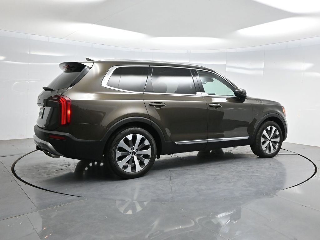 Used 2022 Kia Telluride EX w/ EX Premium Package FWD image 39