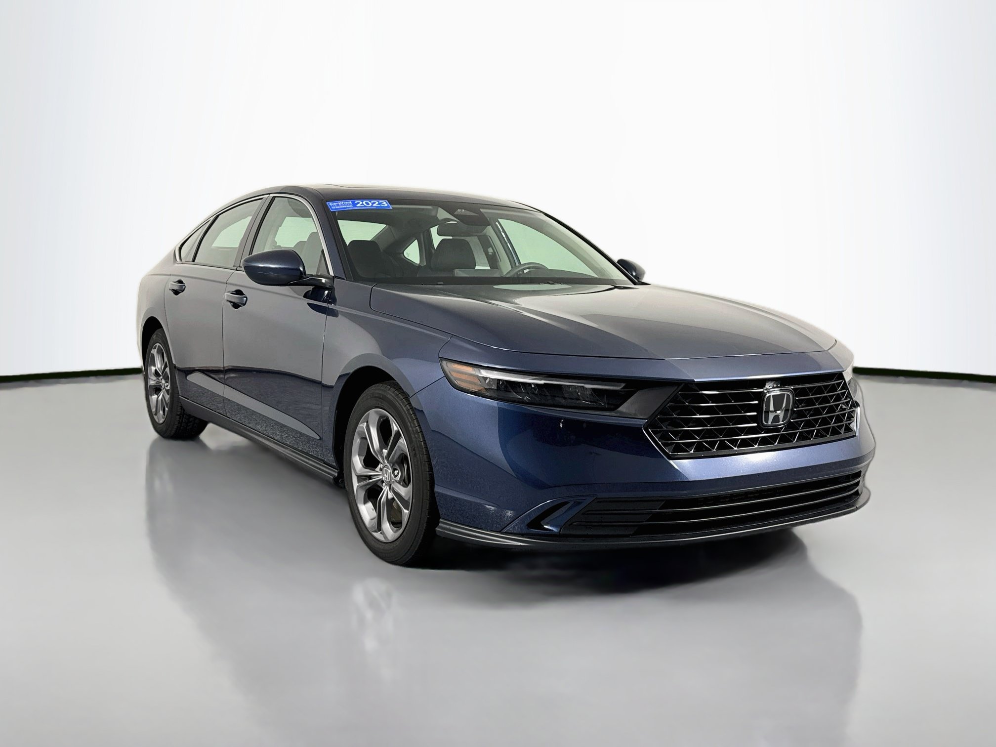 Certified 2023 Honda Accord EX image 3