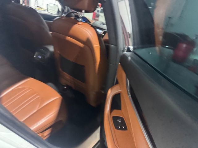 Used 2020 Maserati Levante image 6