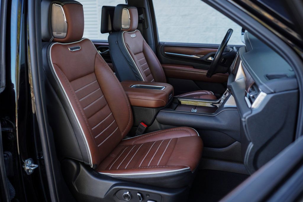 Used 2024 GMC Yukon Denali Ultimate image 26