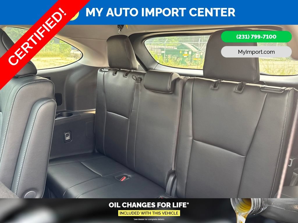 Certified 2025 Toyota Highlander Platinum AWD/4WD image 28
