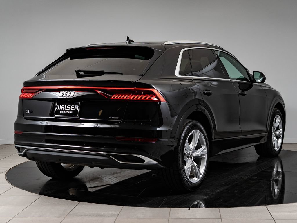 Used 2022 Audi Q8 Premium Plus AWD/4WD image 10