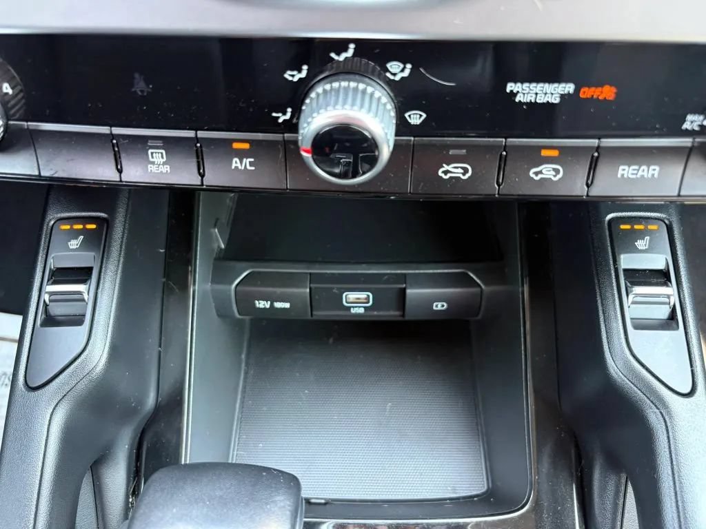 Used 2021 Kia Telluride S AWD/4WD image 14