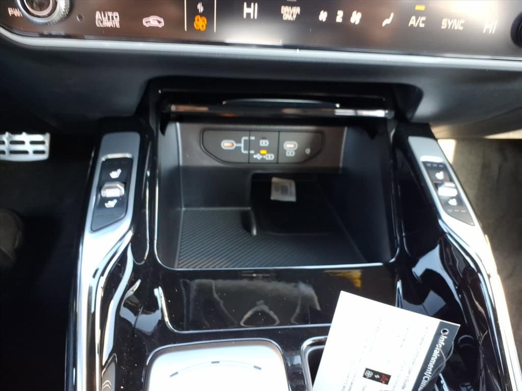 New 2026 Kia Sorento SX Prestige image 17