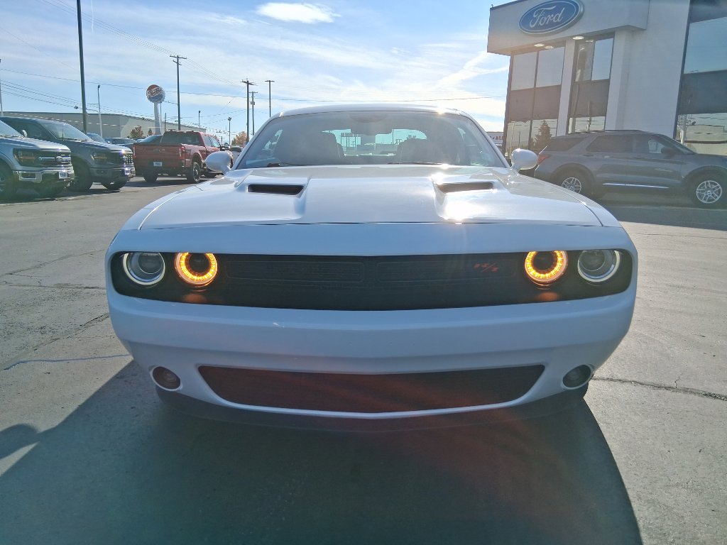 Used 2016 Dodge Challenger R/T Plus image 8