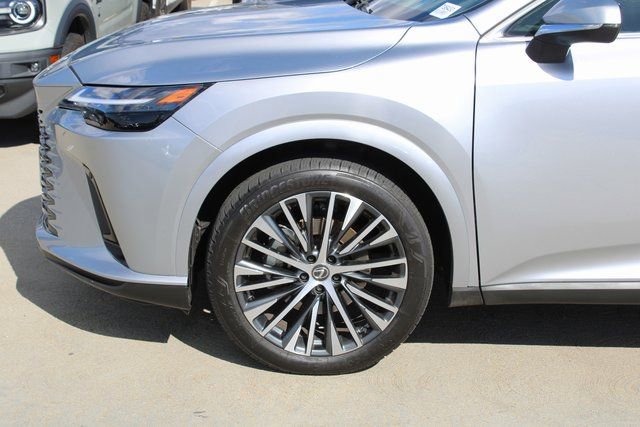 Certified 2023 Lexus RX 350 Premium Plus w/ Accessory Package (Z1) image 4