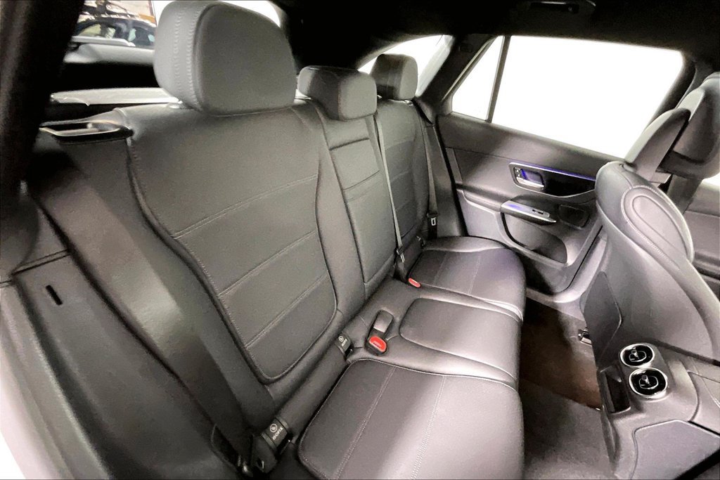 Certified 2025 Mercedes-Benz GLC 300 4MATIC image 19