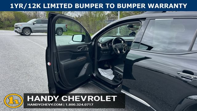 Certified 2022 GMC Acadia Denali w/ Black Diamond Edition AWD/4WD image 11