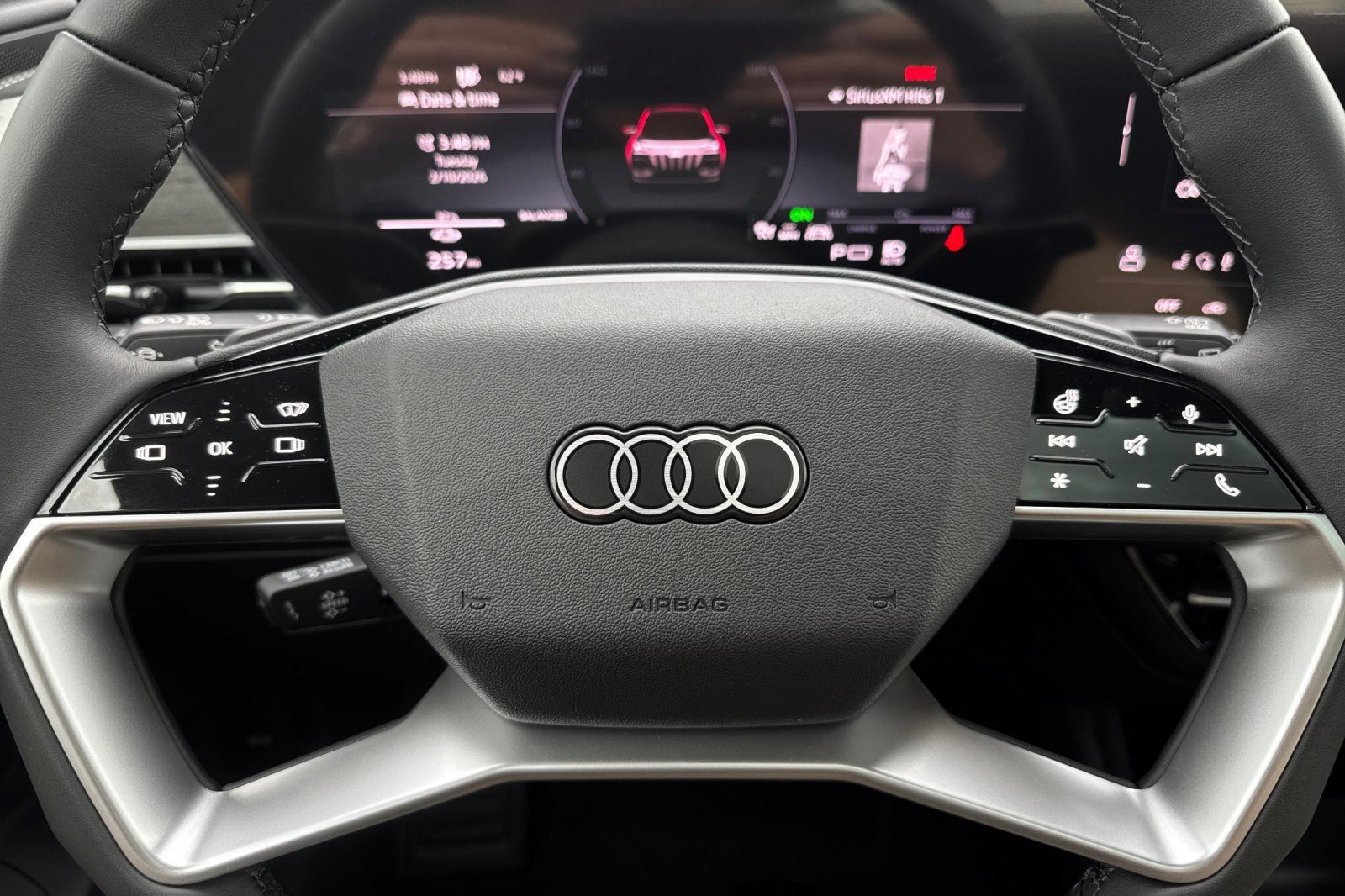 New 2025 Audi Q6 e-tron Premium Plus image 21