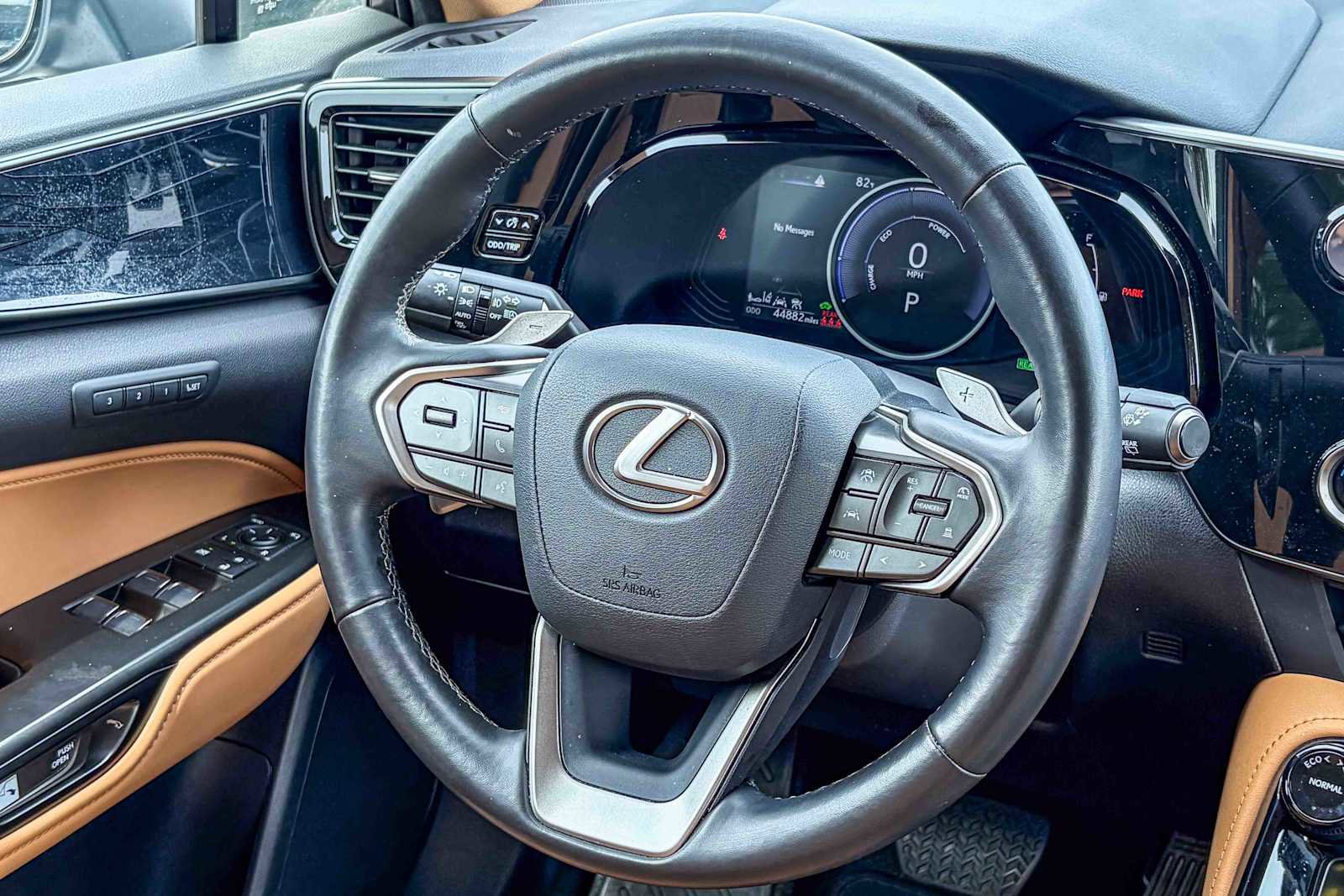 Used 2024 Lexus NX 350h AWD image 13