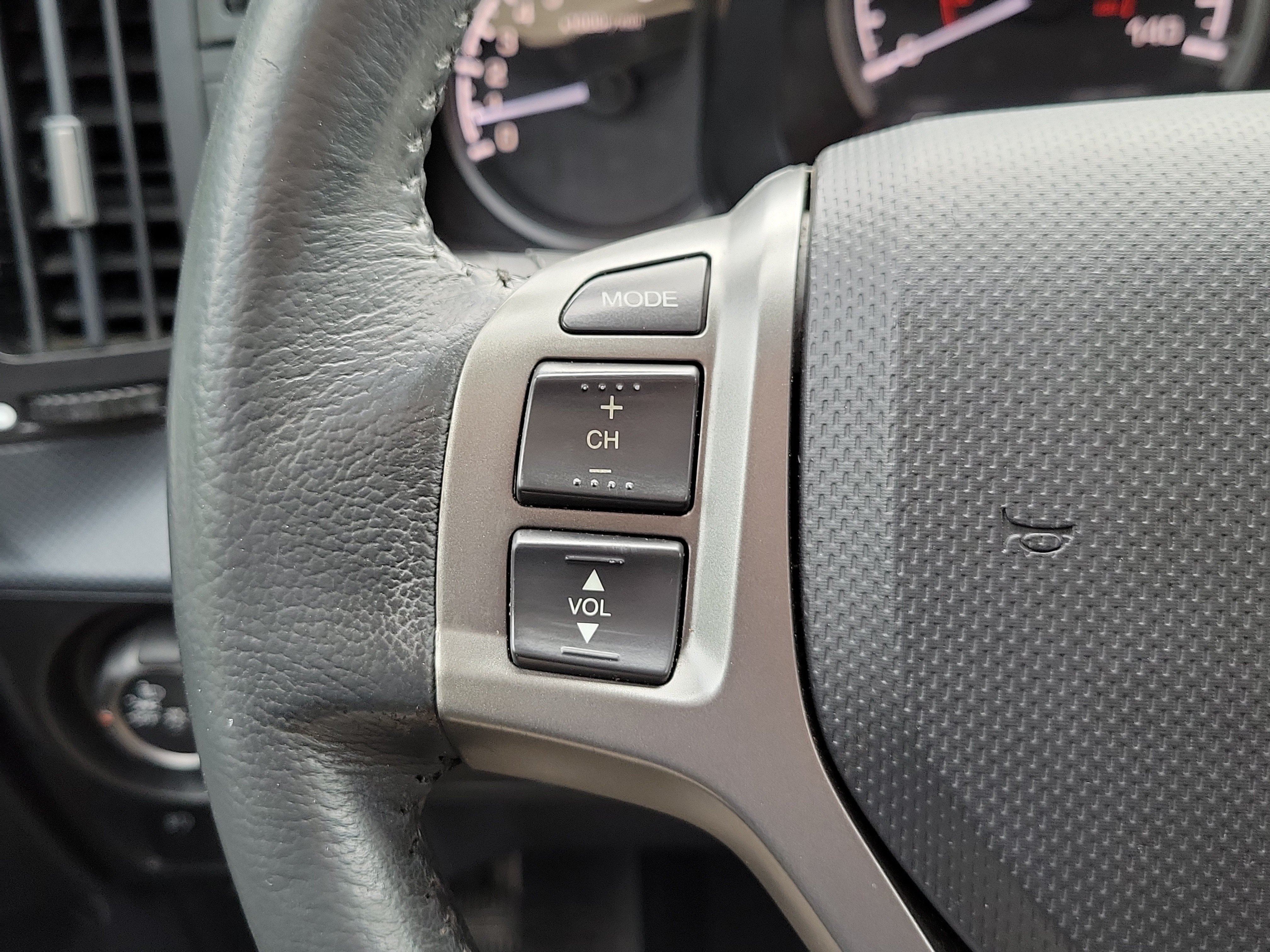 Used 2014 Honda Ridgeline Sport image 26