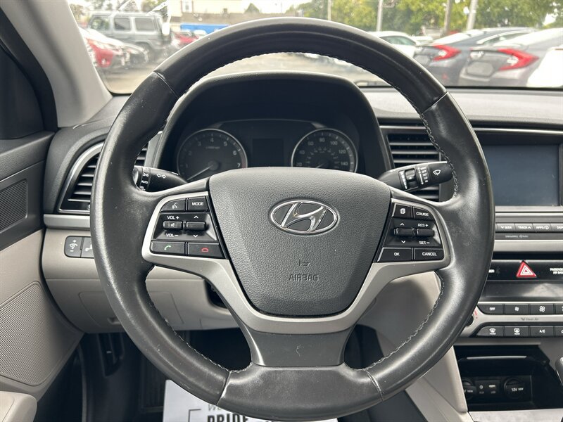 Used 2017 Hyundai Elantra ECO w/ Cargo Package FWD image 11