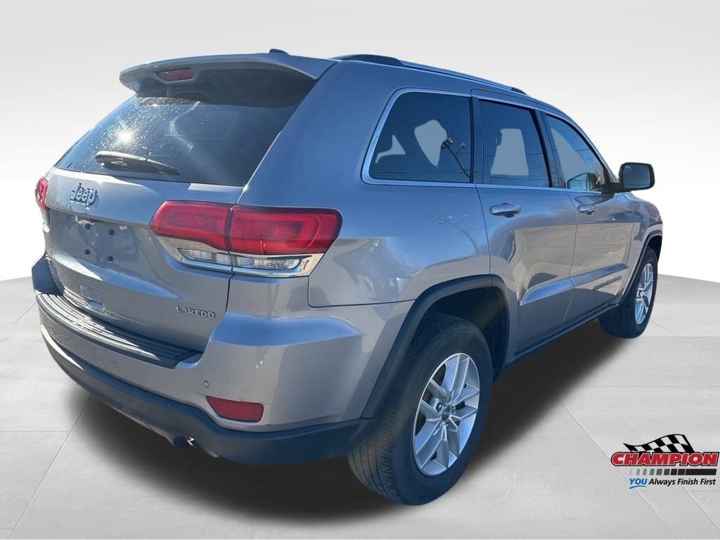 Used 2018 Jeep Grand Cherokee Laredo image 6