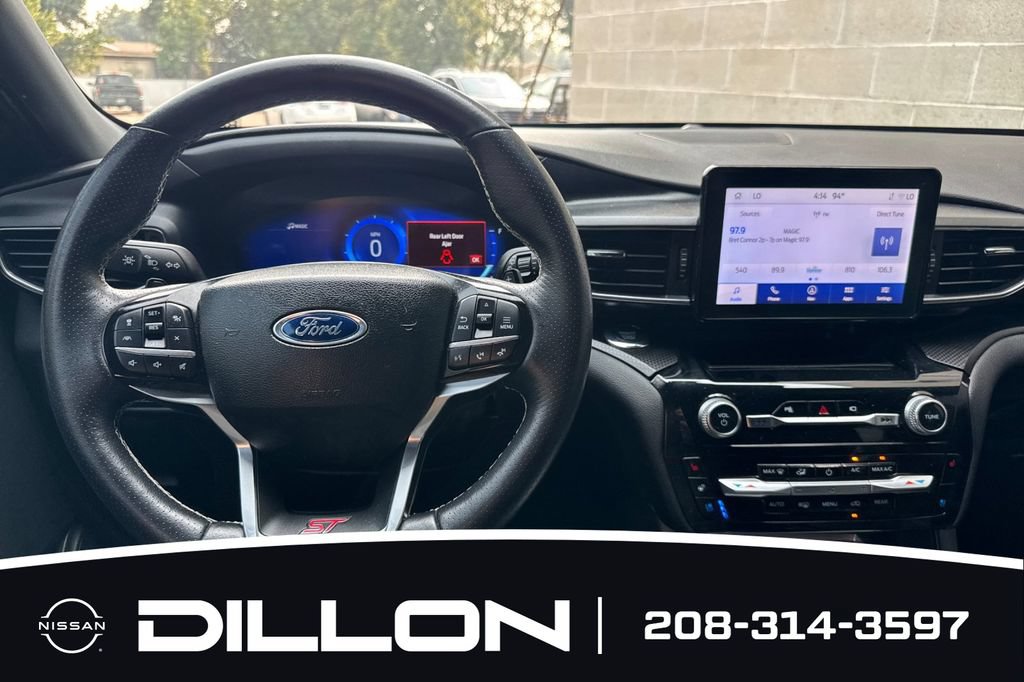 Used 2022 Ford Explorer ST w/ Equipment Group 401A AWD/4WD image 16
