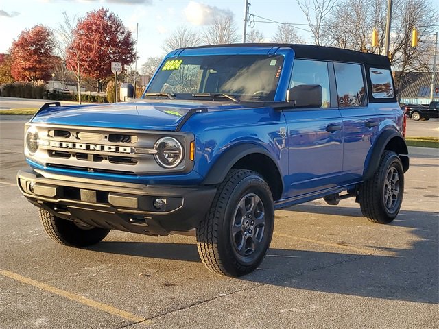 Used 2024 Ford Bronco Big Bend image 3