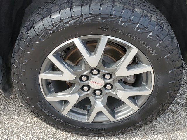 Used 2021 GMC Acadia SLE w/ Driver Convenience Package AWD/4WD image 36