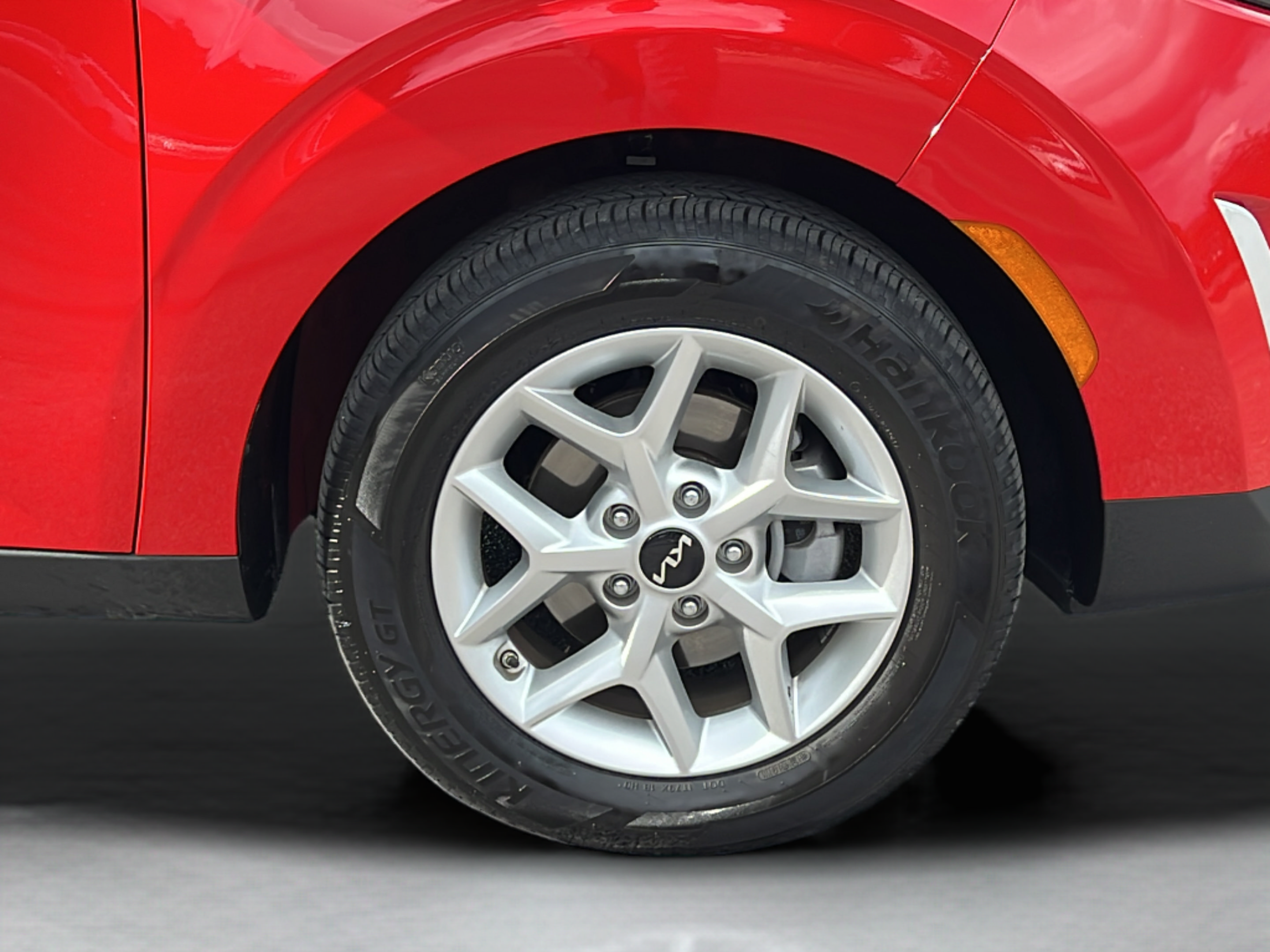 Certified 2024 Kia Soul S FWD image 24