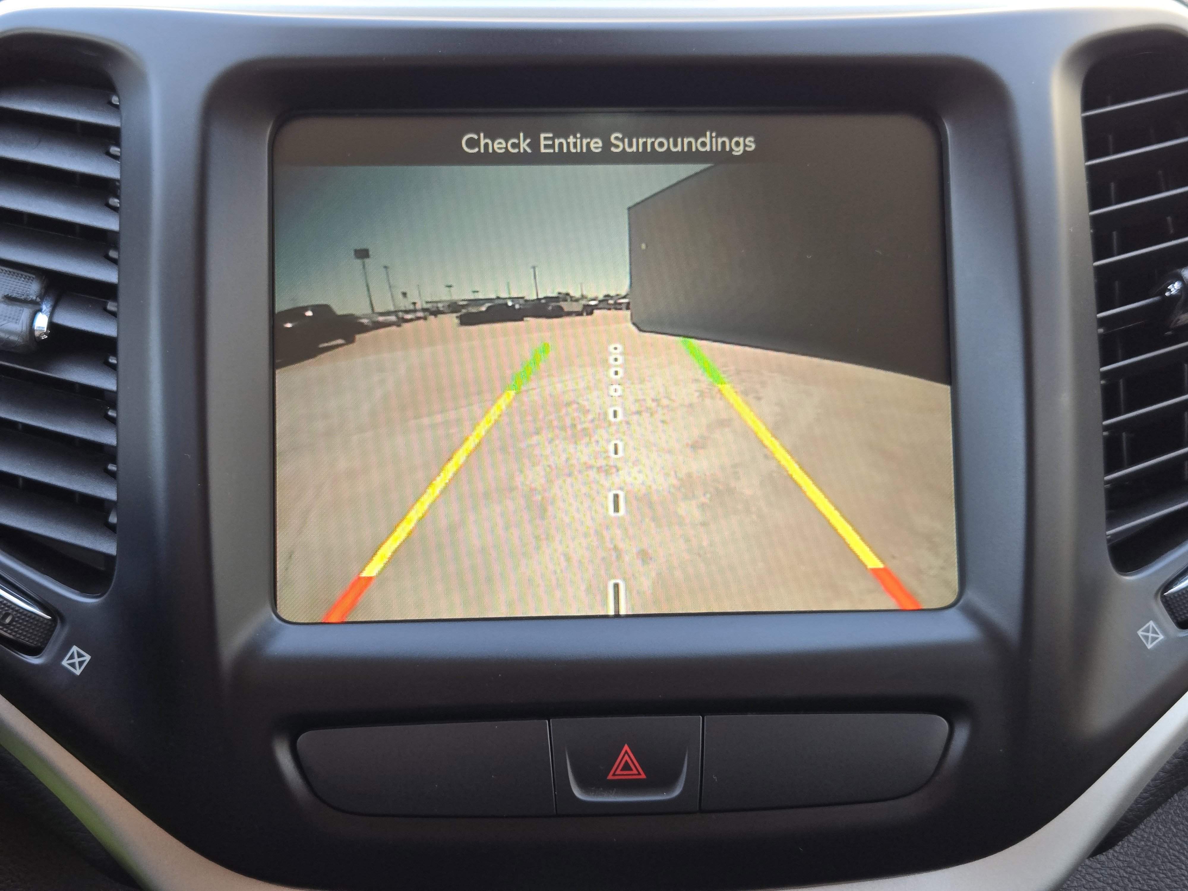 Used 2017 Jeep Cherokee Trailhawk AWD/4WD image 20