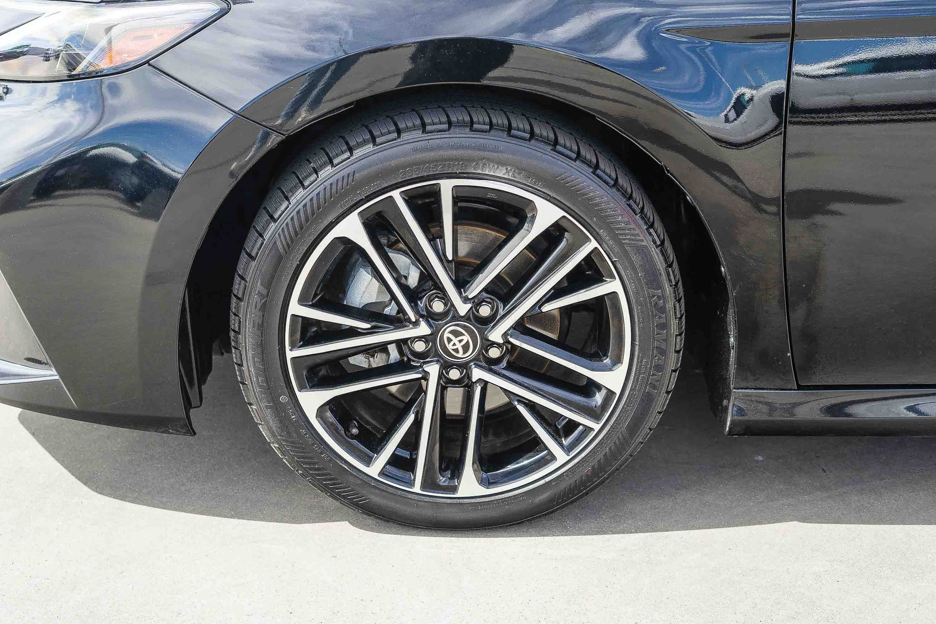 Certified 2025 Toyota Camry XLE image 10