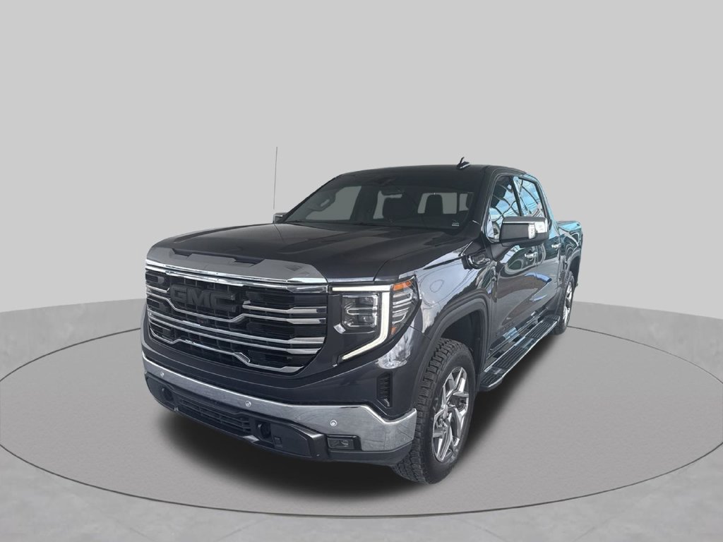 Used 2022 GMC Sierra 1500 SLT w/ SLT Premium Plus Package AWD/4WD image 16
