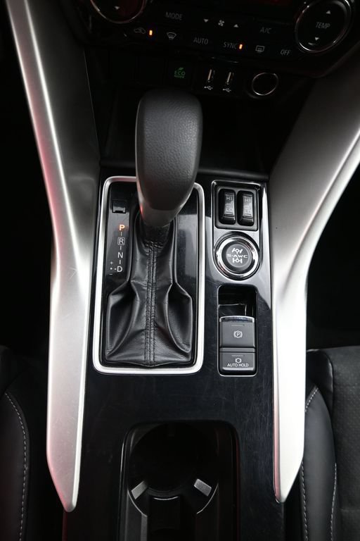 Used 2024 Mitsubishi Eclipse Cross SEL AWD/4WD image 19