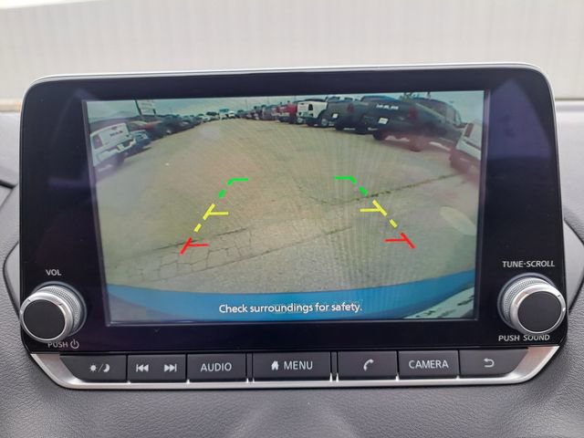 Used 2025 Nissan Sentra SV w/ All-Weather Package FWD image 21