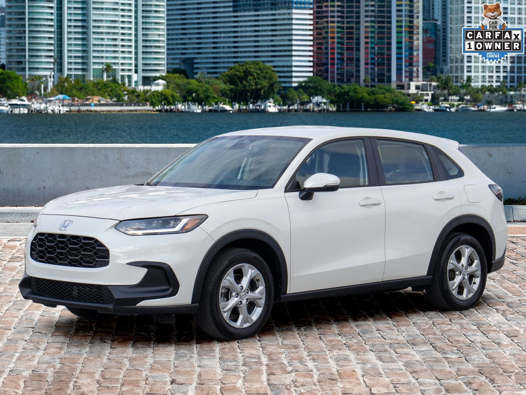 Used 2024 Honda HR-V LX image 1