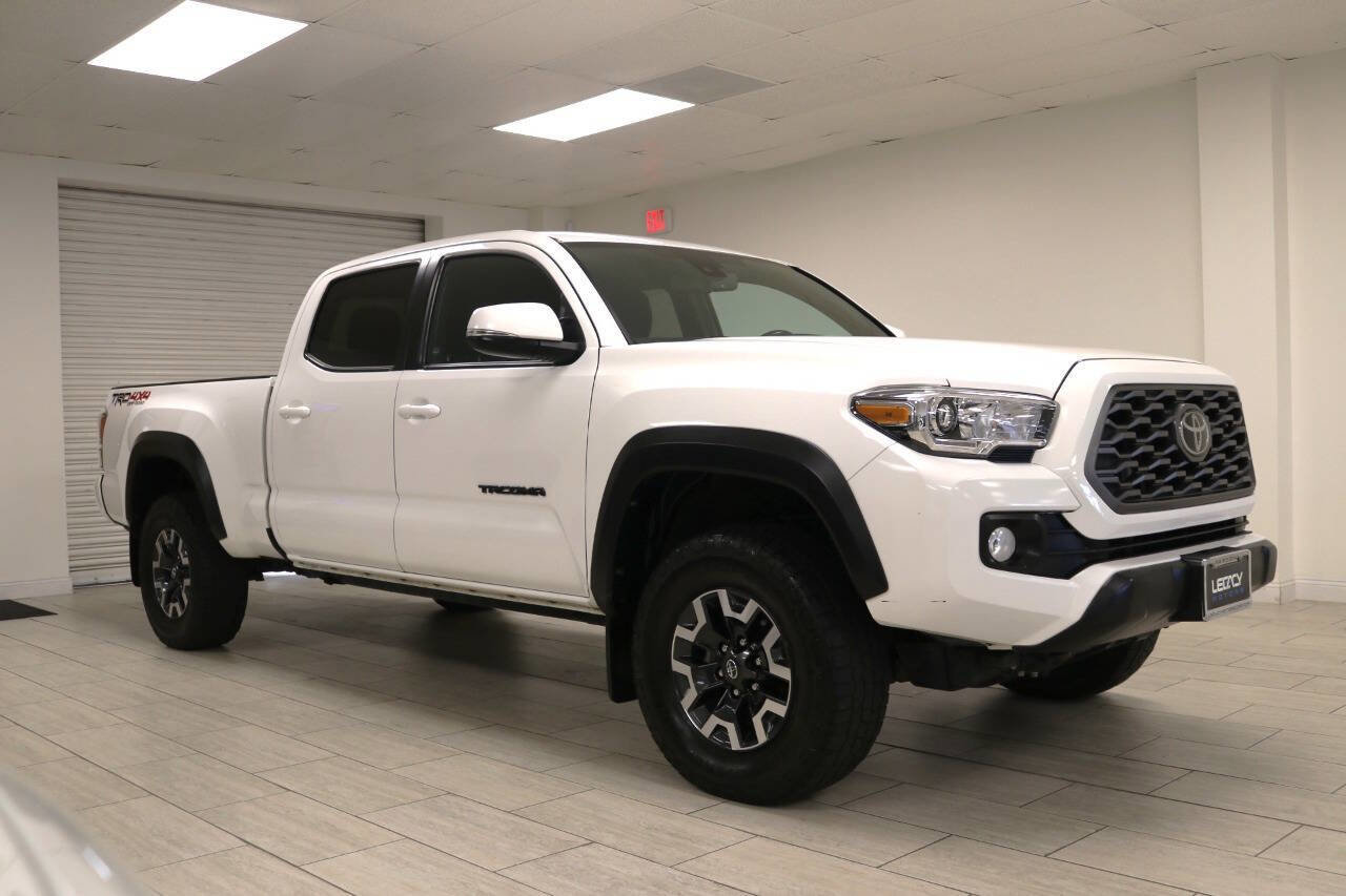 Used 2022 Toyota Tacoma TRD Off-Road image 5