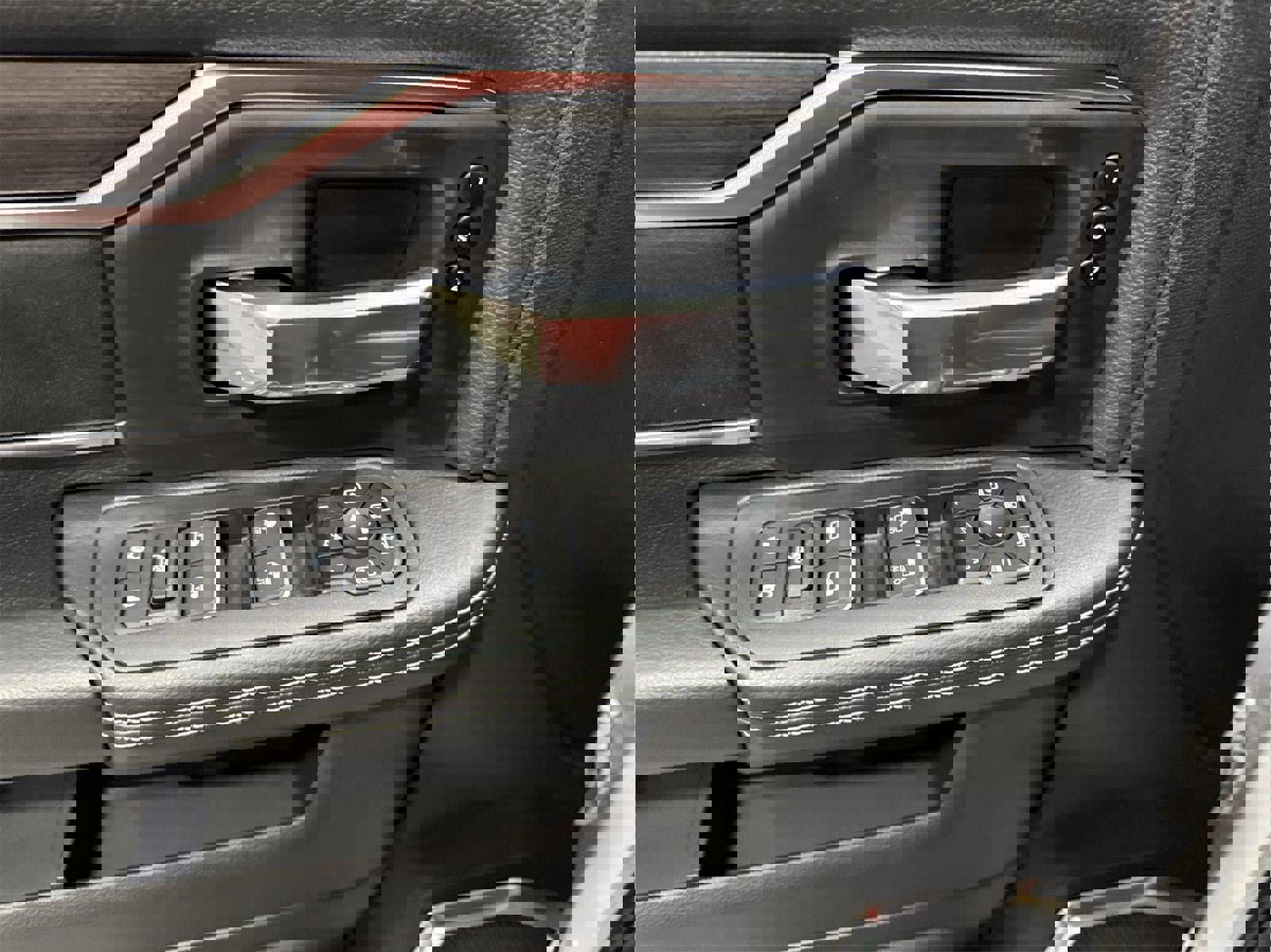 New 2025 RAM 2500 Laramie image 8