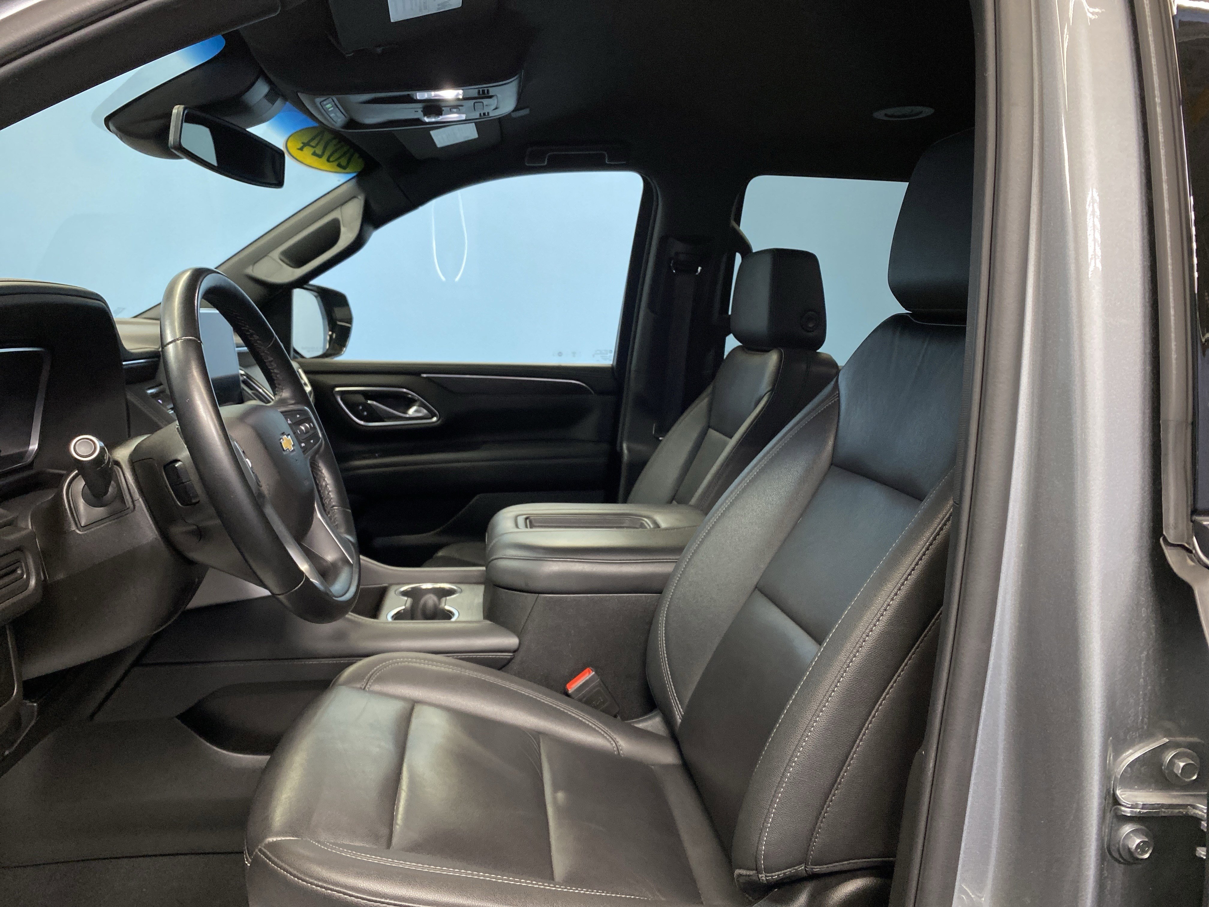 Used 2024 Chevrolet Tahoe LT image 9