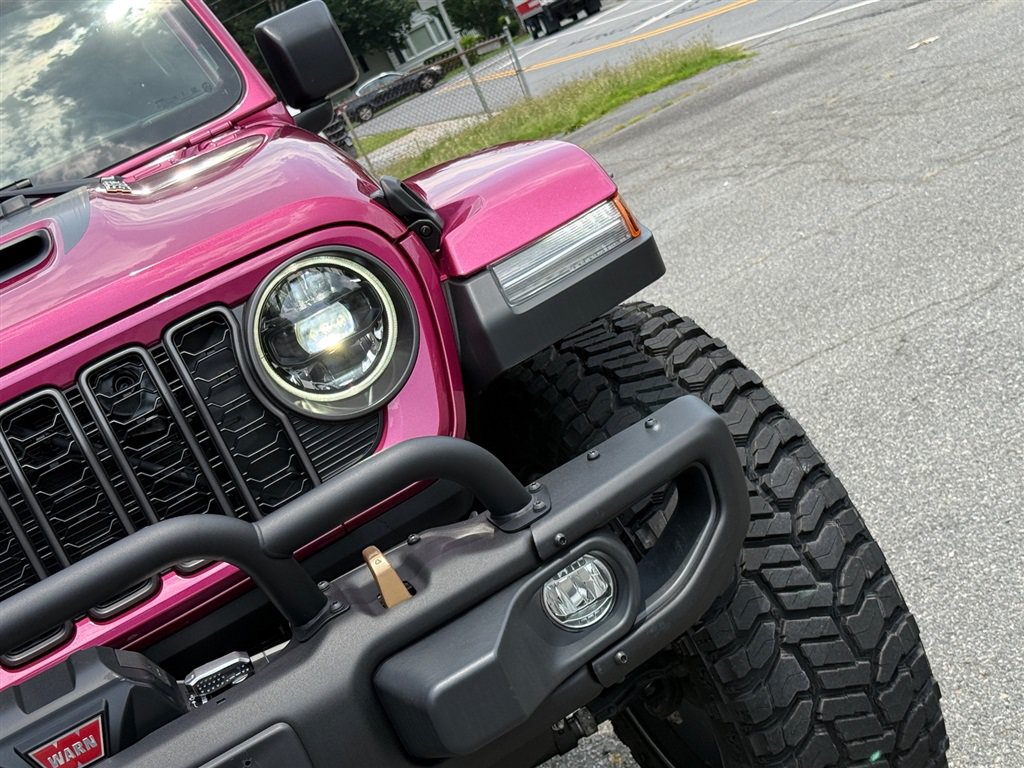 Used 2024 Jeep Wrangler Unlimited Rubicon 392 AWD/4WD image 10