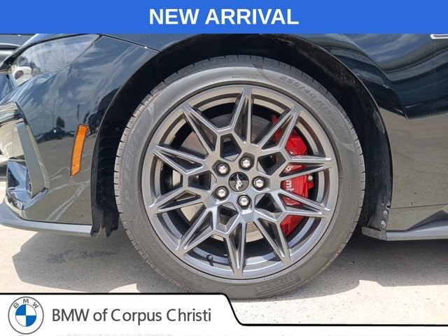 Used 2025 Ford Mustang GT Premium w/ GT Performance Package RWD image 5