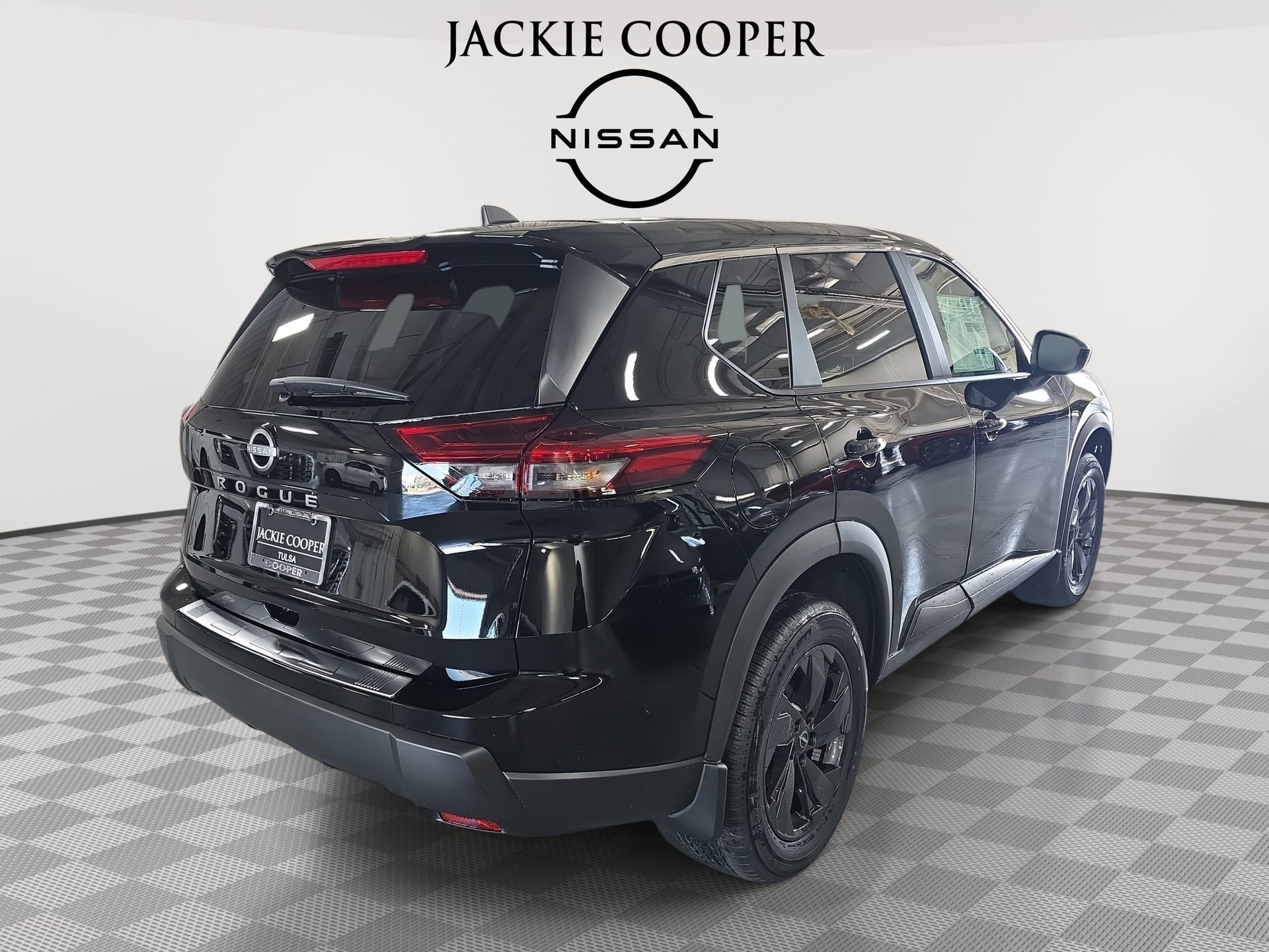 New 2026 Nissan Rogue SV w/ Cold Weather Package FWD image 5