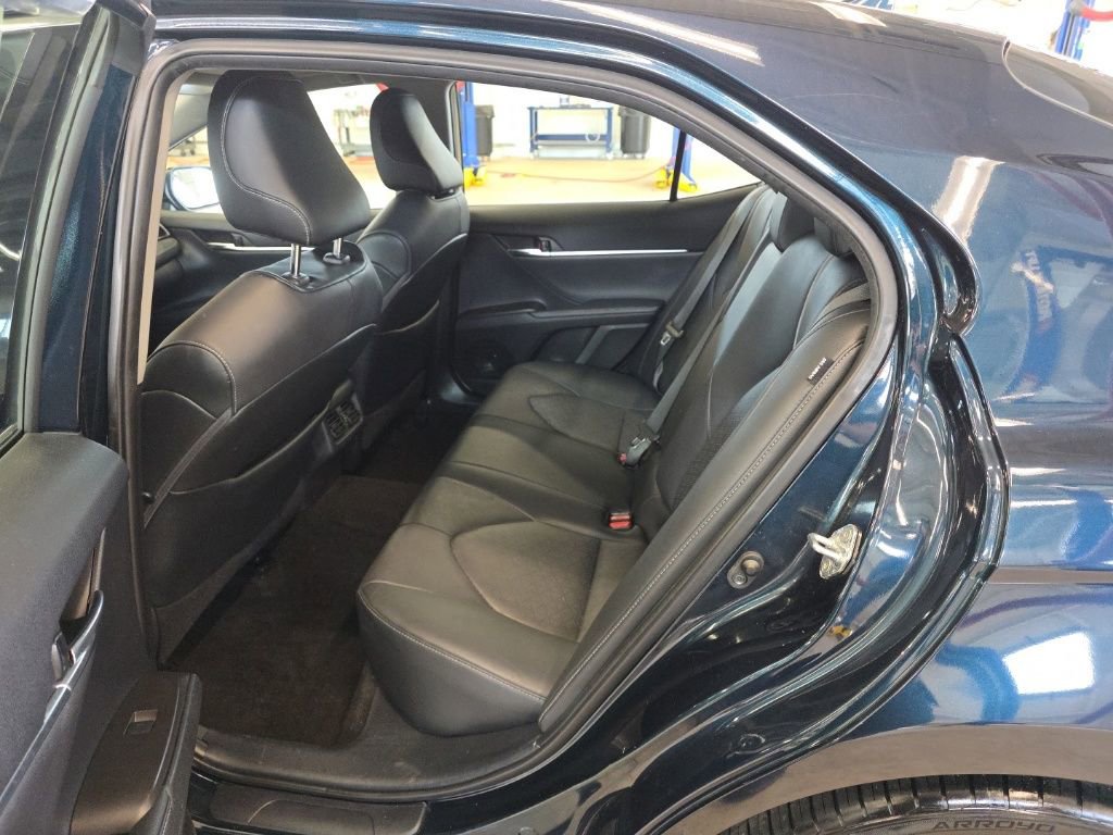 Used 2021 Toyota Camry XSE image 21